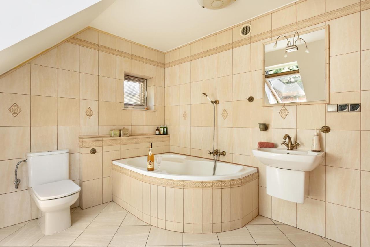 Willa Z Sauna Nad Jeziorem 61 Żywiec Exterior foto